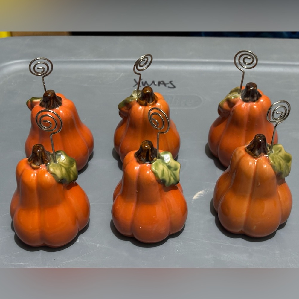 Pumpkin placecard holders